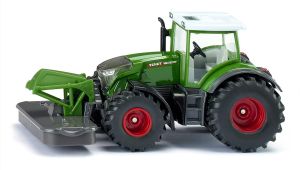 FENDT 942 Vario avec faucheuse avant