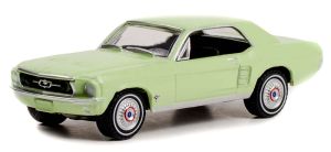 GREEN30353 - FORD Mustang coupé 1967 verte de la série SHE COUNTRY Special sous blister