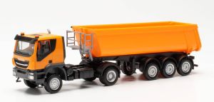 IVECO 4x2 avec benne 3 essieux TRAKKER SCHMITZ