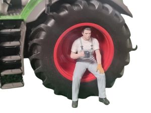 ATLAN32025_GRISC - Homme assis en pause gris clair