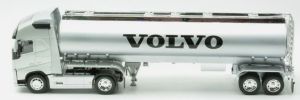 WEL32692GRIS - VOLVO FH500 4x2 Argent avec citerne 2 Essieux