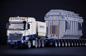 MERCEDES AROCS BIGSPACE 8x4 avec un scheuerle intercombi WASEL