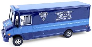 GREEN33260-C - STEP VAN 2019 Unité de récupération sous-marine de la Police du Massachusetts de la série H.D TRUCKS sous blister