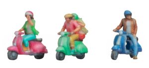 NOC35835 - Les conducteurs de scooters 3D