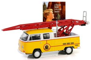 GREEN38070-B - VOLKSWAGEN Type2 Double cab Pick-up - Ladder Truck 1968 jaune  de la série SMOKEY BEAR sous blister