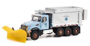 GREEN45170-B - MACK Granite avec lame de déneigement et saleuse 2019 de la série SD TRUCKS sous blister