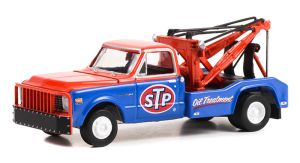 Dépanneuse CHEVROLET C-30 Dually 1971 STP de la série DUALLY DRIVERS sous blister