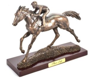 Statue cheval de course – Phar Lap
