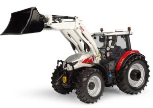 UH6823 - STEYR 4120 Plus avec chargeur S635