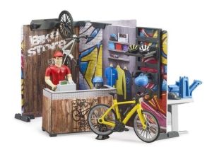 BRU63120 - Magasin de vélos avec atelier