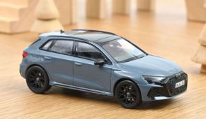 NOREV830120 - AUDI RS 3 2025 Gris Kemora