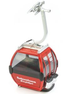 JC84158 - Télécabine OMEGA III rouge - HAHNENKAMMBAHN