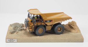 DCM85756 - Dumper CATERPILLAR 770 – Version salie