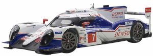 TOYOTA TS040 #7 pilotes Wurtz / Sarrazin / Nakajima le Mans 2014