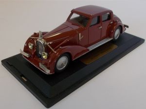 CLASSC1033 - VOISIN C28 Cimier 1935 bordeaux