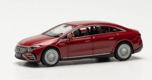 MERCEDES EQ EQS rouge jacinthe métallisé