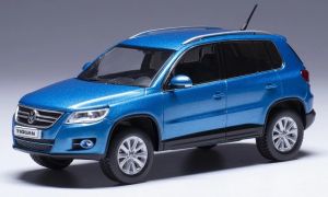 IXOCLC574 - VOLKSWAGEN Tiguan 2007 Bleu métallique