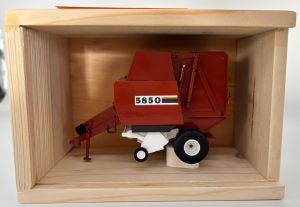 CW0236 - Presse FIAT 5850