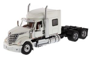 DCM71024 - INTERNATIONAL Lonestar 6x4 Blanc