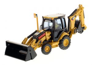 Tractopelle CATERPILLAR 420E avec conducteur
