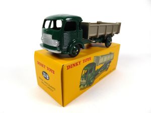 DIN33B - SIMCA cargo benne basculante 4x2 vert et argent