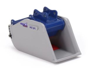 Godet concasseur Xcentric XC24 avec attache rapide pour pelle 20 Tonnes