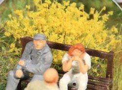 100 Touffes d'herbes jaunes et rouges 10 mm