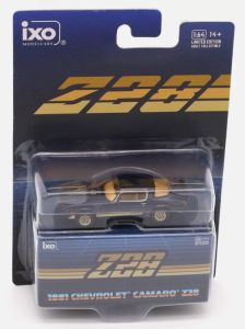 IXO-IA64018 - CHEVROLET Camaro Z28 1981 Bleu métallique sous blister
