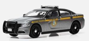 IXO-IA64025 - DODGE Charger Pursuit  2023 - Police de New York sous blister