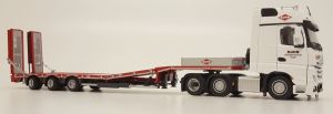 Mercedes actros et porte engin KUHN DEMO TRUCK - Limitée 200pcs