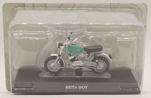 MAGMOT042 - Cyclomoteur BETA Boy vert et gris
