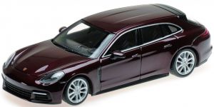 PORSCHE Panamera Sport Turismo 4S berline 2017 rouge sombre