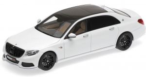 BRABUS Maybach limousine blanche