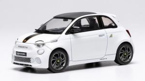 IXOMOC345 - FIAT 500e Abarth 2024 Blanc