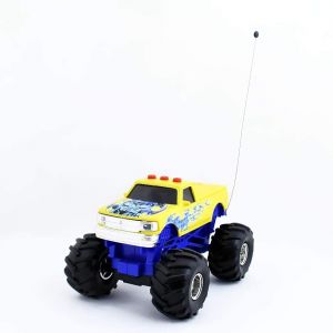 NEW88893 - Monster Truck Radiocommandé