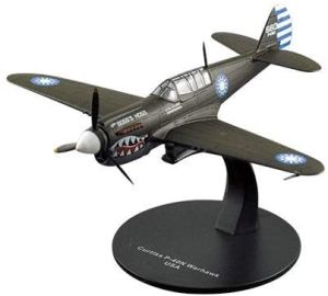 Avion avec socle – CURTISS P-40N Warhawk