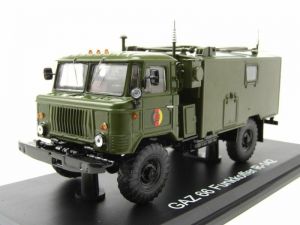 GAZ 66 NVA R-142 coffre radio armée Allemande