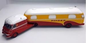 MAGPINC03-C04SET - FORD F798 4x2 avec remorque caravane 1 Essieu Cirque PINDER