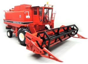 Moissonneuse INTERNATIONNAL 1460 Axial-Flow limitée à 1460 ex.