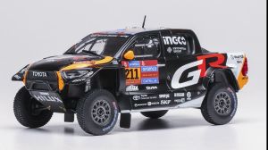 IXORAM985.22 - TOYOTA Hilux IMT Evo #211 Rallye Dakar 2025 H.LATEGAN / B.CUMMINGS