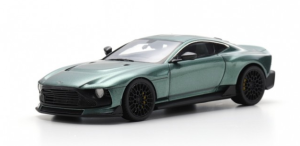 SCH43U00063 - ASTON MARTIN Valour 2024 Vert