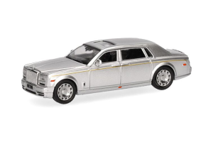 HER87MC000066 - ROLLS ROYCE Phantom argent