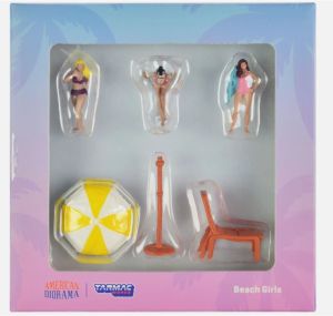 T64F-002-YL - 3 Figurines et accessoires - A la Plage