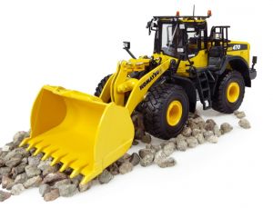 Maquette Universal Hobbies Komatsu WA475-10 Chargeur - Modèle 1/50 Blanc - Réf. UH8182