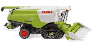 Moissonneuse CLAAS Lexion 770TT avec coupe à maïs sur chenille