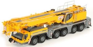 Grue LIEBHERR LTM 1350-6.1 avec accessoires