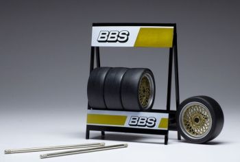 IXO18SET011W - Rack de 4 pneus BBS