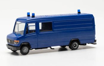 HER013260-002 - MERCEDES VARIO LONG bleu en kit