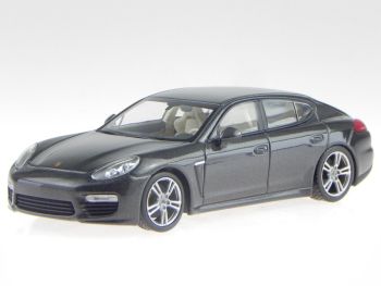 MNC0206800E - PORSCHE Panamera Turbo S Gris métallique