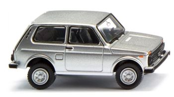 WIK020803 - LADA Niva - argent métallique